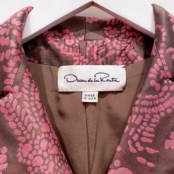 Oscar de la Renta De Mask Suit - 12 - Picture 6 of 9